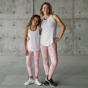 Zyia Girls Pink Etching Light n Tight Leggings